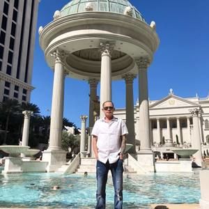 Meet your Posher, Vuong